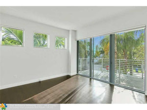 ბინები ზღვის პირას აშშ-ში, ფლორიდაში, პომპანოს სანაპიროზე — უძრავი ქონების ყიდვა და მფლო ბელებისგან GEOLN.COM. ფოტო 7