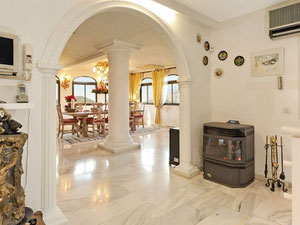 Villa 5 bedrooms 466 m² in Nueva Andalucia, Spain — Find off-plan property or real estate resale directly from developers and owners GEOLN.COM. Photo 7