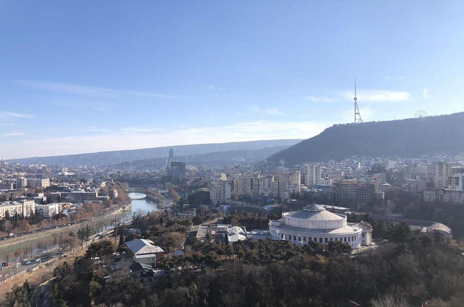 5 кімнатна квартира в Сабуртало. Купити квартиру в Тбілісі, Сабуртало — Пошуковик нерухомості від забудовників і власників GEOLN.COM. Фото 1