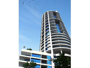 房地产在 Pylon Residence — look at the real estate search engine GEOLN.COM. 照片 5