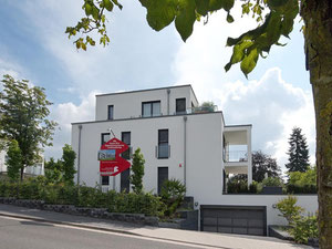 房地产在 Idsteiner Straße 33 und 33a — look at the real estate search engine GEOLN.COM. 照片 2