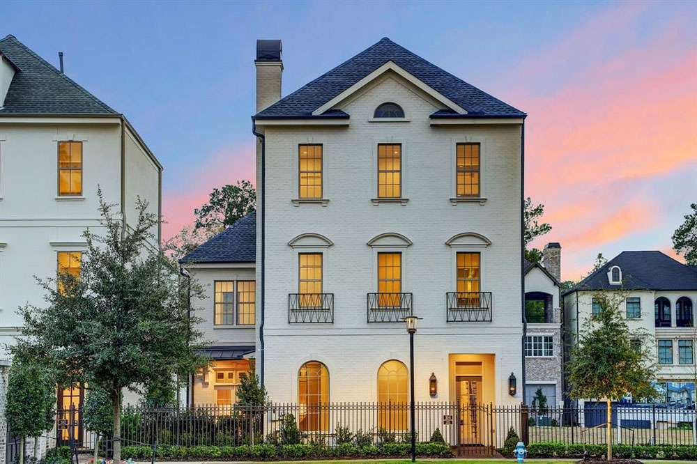 房地产在 Memorial Green — look at the real estate search engine GEOLN.COM. 照片 1