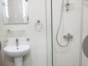 奥秘公寓待售一室公寓 — 来自开发商和业主的房地产搜索引擎 GEOLN.COM. 照片 5