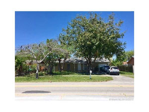 Casa en Estados Unidos, Alabama, Homestead — Encuentre propiedades fuera del plan o reventa de bienes inmuebles directamente de desarrolladores y propietarios GEOLN.COM. Foto 3