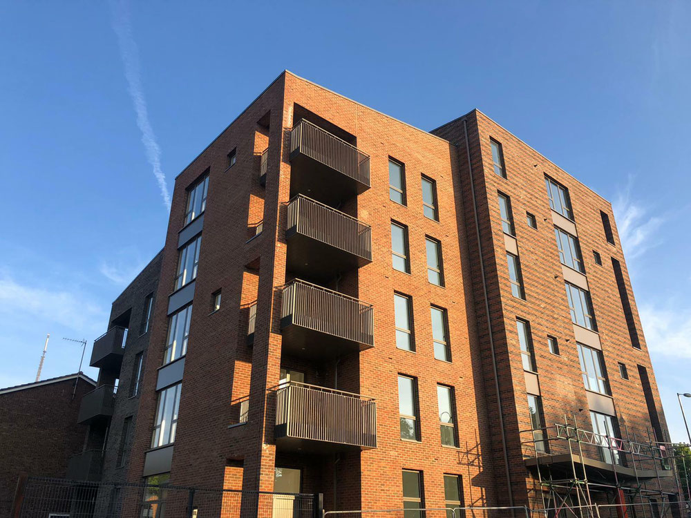 房地产在 Harold & Beulah Corner — look at the real estate search engine GEOLN.COM. 照片 1