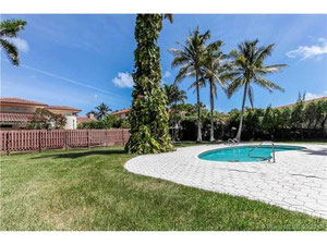 Дом в США, Флорида, Голден-Бич — Поисковик недвижимости от застройщиков и собственников GEOLN.COM. Фото 7