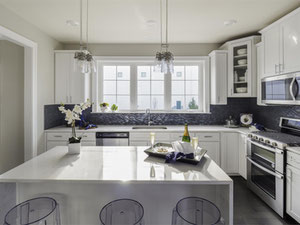 房地产在 The Towns at Totten Mews — look at the real estate search engine GEOLN.COM. 照片 3