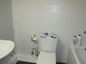 3 кімнатна квартира на Мтацминда. Квартира без посередника в Тбілісі — Пошуковик нерухомості від забудовників і власників GEOLN.COM. Фото 12