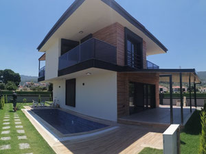 Newly renovated villa — Find off-plan property or real estate resale directly from developers and owners GEOLN.COM. Photo 2