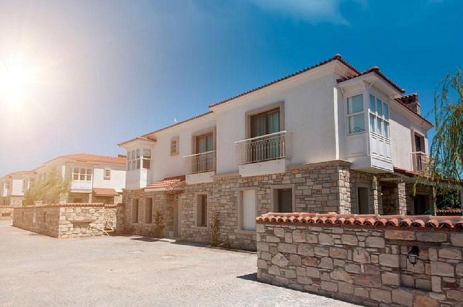 房地产在 Sokak Urla — look at the real estate search engine GEOLN.COM. 照片 1