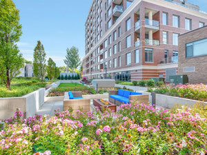 Real estate in Webster Square Condos — look at the real estate search engine GEOLN.COM. Photo 4