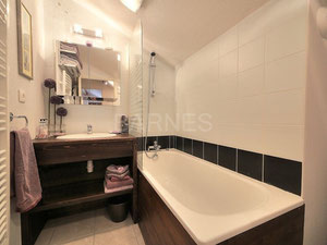 Apartment in France, Saint-Gervais-les-Trois-Clochers — Find off-plan property or real estate resale directly from developers and owners GEOLN.COM. Photo 8