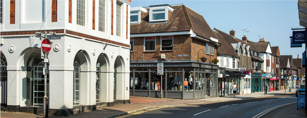 Real estate in Rowan Court — look at the real estate search engine GEOLN.COM. Photo 1