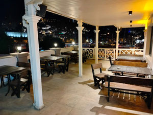 Objeto comercial con potencial hotelero y de restaurante en el centro de Tbilisi — Encuentre propiedades fuera del plan o reventa de bienes inmuebles directamente de desarrolladores y propietarios GEOLN.COM. Foto 11