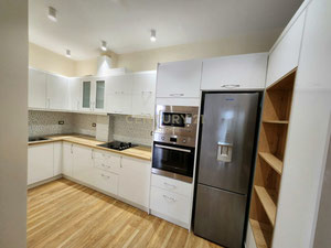 აპარტამენტები ზღვასთან მზიან ალბანეთში — უძრავი ქონების ყიდვა და მფლო ბელებისგან GEOLN.COM. ფოტო 12