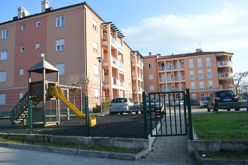 克罗地亚乌马格海边的公寓 — 来自开发商和业主的房地产搜索引擎 GEOLN.COM. 照片 1