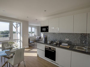 უძრავი კონება Bishopsgate House — გადახედეთ უძრავი ქონების საძიებო სისტემას GEOLN.COM. ფოტო 7