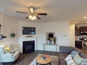 房地产在 Parkway Villages — look at the real estate search engine GEOLN.COM. 照片 7