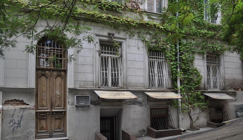 维拉的4间房间的公寓。第比利斯无中介公寓 — 来自开发商和业主的房地产搜索引擎 GEOLN.COM. 照片 1