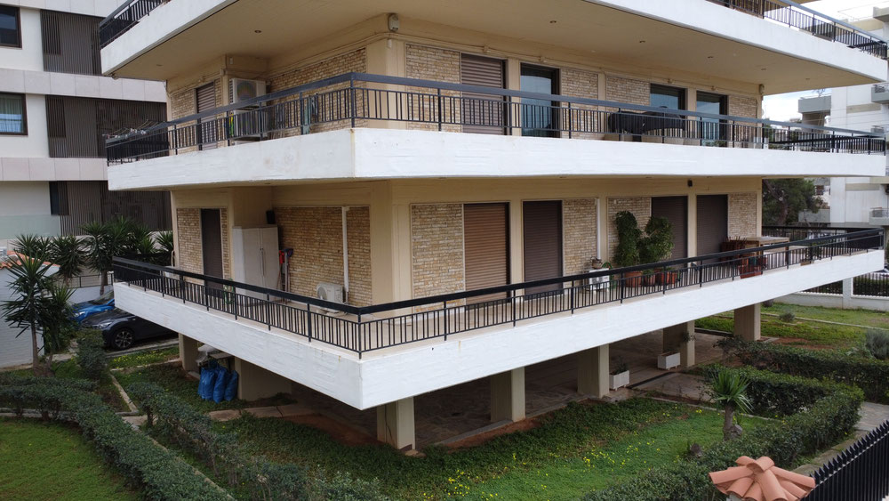 Luxury 3-room apartment with a view of the Glyfada golf club — Find off-plan property or real estate resale directly from developers and owners GEOLN.COM. Photo 1
