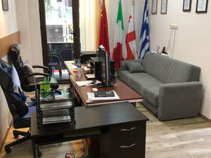 出售二楼 - 3 个功能办公室和 1 套公寓 — 来自开发商和业主的房地产搜索引擎 GEOLN.COM. 照片 15