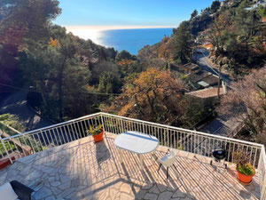 在法国里维埃拉，靠近摩纳哥，海景 — 来自开发商和业主的房地产搜索引擎 GEOLN.COM. 照片 2