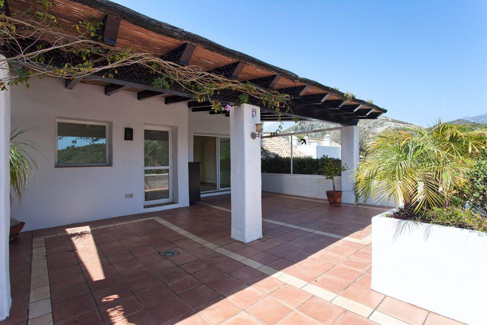 Penthouse 3 bedrooms 175 m² in La Quinta, Spain — Find off-plan property or real estate resale directly from developers and owners GEOLN.COM. Photo 1