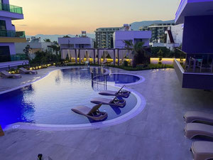 公寓 2 卧室 90 平方米，位于土耳其阿拉尼亚 — 来自开发商和业主的房地产搜索引擎 GEOLN.COM. 照片 3