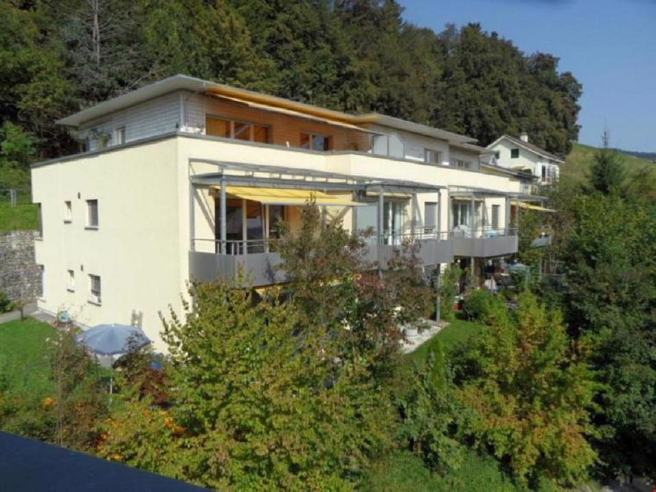 Real estate in Husigassli 589 — look at the real estate search engine GEOLN.COM. Photo 1