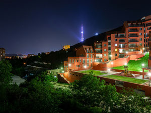 房地产在 Viva Zhvania — look at the real estate search engine GEOLN.COM. 照片 3