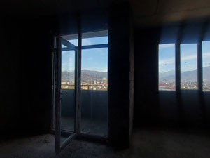 巴统的公寓，黑框 — 来自开发商和业主的房地产搜索引擎 GEOLN.COM. 照片 8