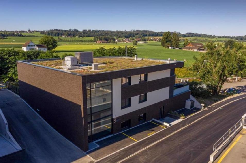 Real estate in Mostereistrasse 8 — look at the real estate search engine GEOLN.COM. Photo 1