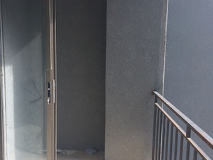 海边出售的黑色框架 — 来自开发商和业主的房地产搜索引擎 GEOLN.COM. 照片 8