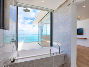 Велика 5-кімнатна вілла з басейном та видом на море в житловому комплексі на схилі — Пошуковик нерухомості від забудовників і власників GEOLN.COM. Фото 26