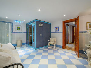 别墅 6 间卧室 693 平方米，位于西班牙马贝拉湾 — 来自开发商和业主的房地产搜索引擎 GEOLN.COM. 照片 35