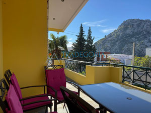 Zweistöckiges Haus in Sutomore — Immobilien-Suchservice von Bauträgern und Eigentümern GEOLN.COM. Foto 2