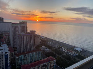 出售巴图米的公寓 — 来自开发商和业主的房地产搜索引擎 GEOLN.COM. 照片 2