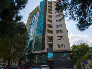 ¡Apartamento de 4 habitaciones en venta en el distrito de Vake, Bagebi! — Encuentre propiedades fuera del plan o reventa de bienes inmuebles directamente de desarrolladores y propietarios GEOLN.COM. Foto 2