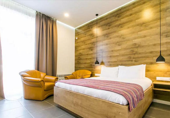 4 кімнатна готель в Чугуреті. Нерухомість в Тбілісі без посередників