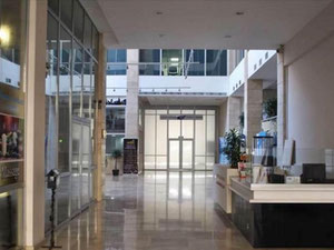 3 кімнатна квартира на Мтацминда. Квартира без посередника в Тбілісі — Пошуковик нерухомості від забудовників і власників GEOLN.COM. Фото 2