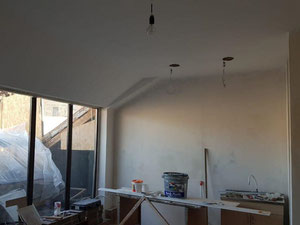 4 room apartment in Sololaki. Buy an apartment in Tbilisi, Sololaki — Find off-plan property or real estate resale directly from developers and owners GEOLN.COM. Photo 3