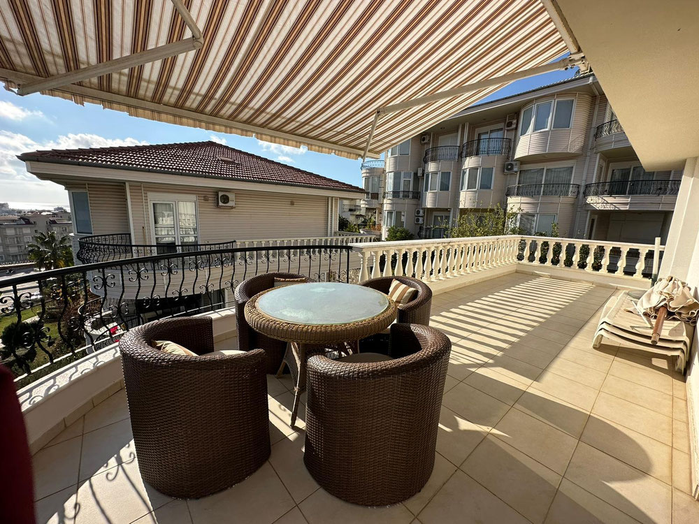 两层别墅出售3+1 — 来自开发商和业主的房地产搜索引擎 GEOLN.COM. 照片 1