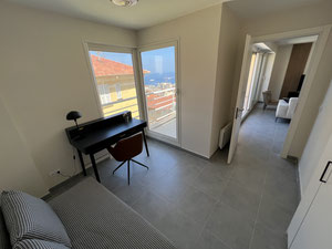 Vista al mar abierto, terraza en la azotea — Encuentre propiedades fuera del plan o reventa de bienes inmuebles directamente de desarrolladores y propietarios GEOLN.COM. Foto 10