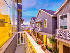 Real estate in Naomi Courts — look at the real estate search engine GEOLN.COM. Photo 2