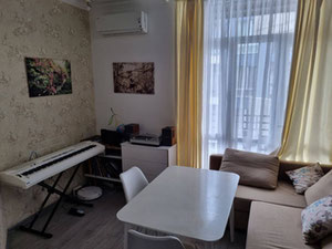 Deniz kenarında iki yatak odası ve mutfak-oturma odası olan daire — Sahiplerden yada inşaatcilardan mülkiyet arama GEOLN.COM. Fotoğraf 2