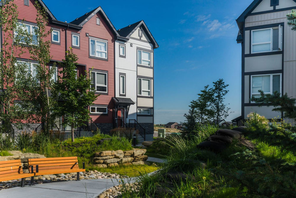 Real estate in Evanston Park — look at the real estate search engine GEOLN.COM. Photo 1