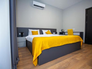 На продажу: 4-зірковий готель «Old City Boutique Hotel» в самому центрі Старого Тбілісі — Пошуковик нерухомості від забудовників і власників GEOLN.COM. Фото 9