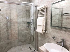 3 room apartment for sale — Find off-plan property or real estate resale directly from developers and owners GEOLN.COM. Photo 9