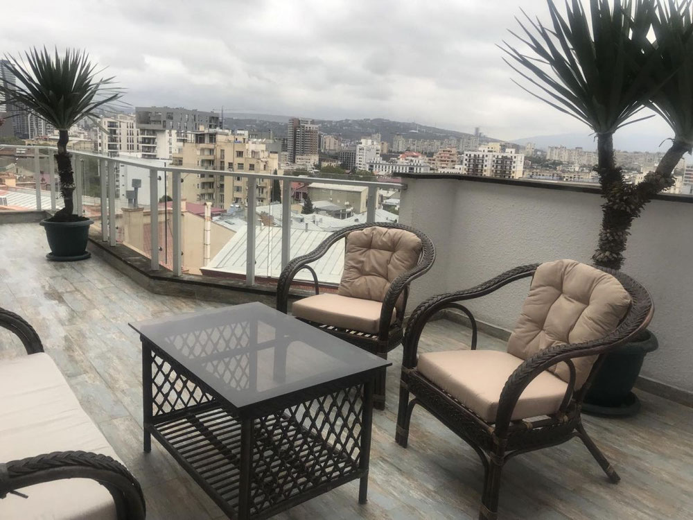 出售6房公寓 — 来自开发商和业主的房地产搜索引擎 GEOLN.COM. 照片 1