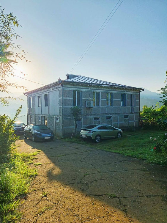 Будинок в Цихісдзірі — Пошуковик нерухомості від забудовників і власників GEOLN.COM. Фото 1